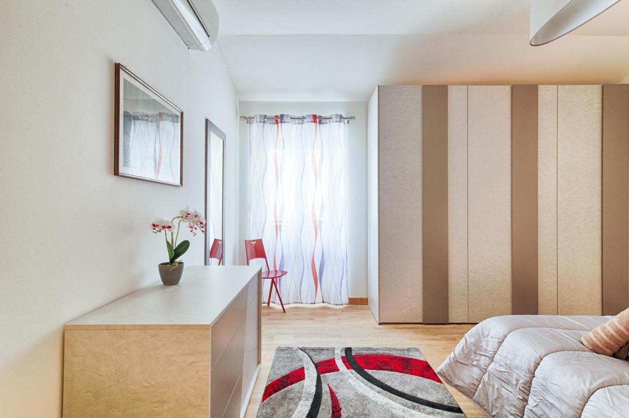 Frida Apartment Nuovo Luminoso Con Vista Aperta Trieste Dış mekan fotoğraf